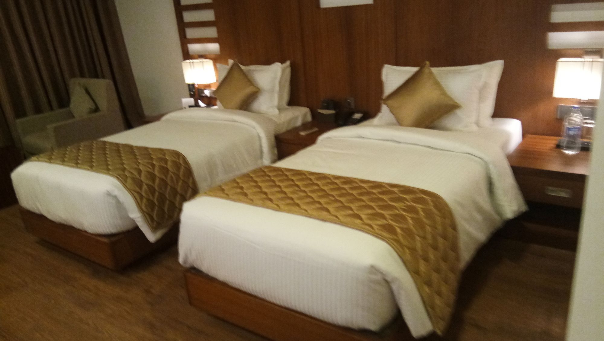 Hotel Karthika Park Kazhakuttam Exterior photo